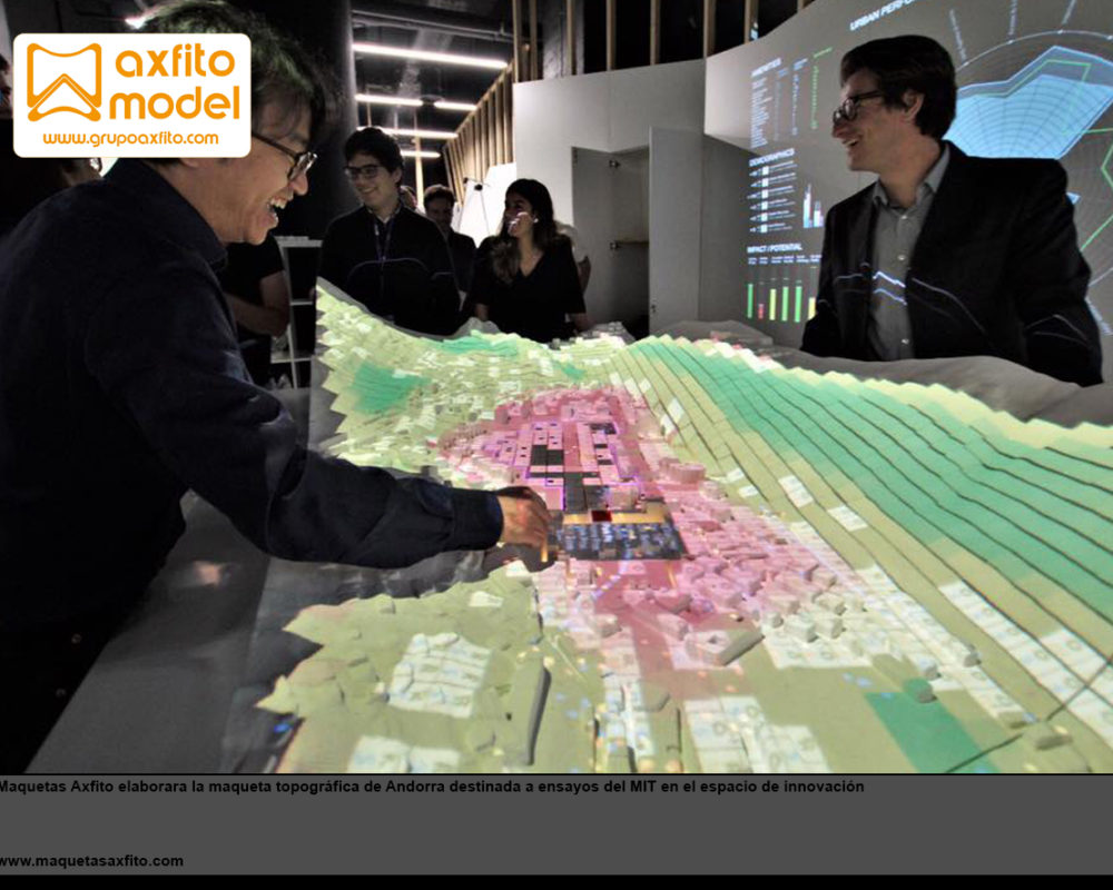 Maqueta topográfica e interactiva video mapping para el MIT- Andorra