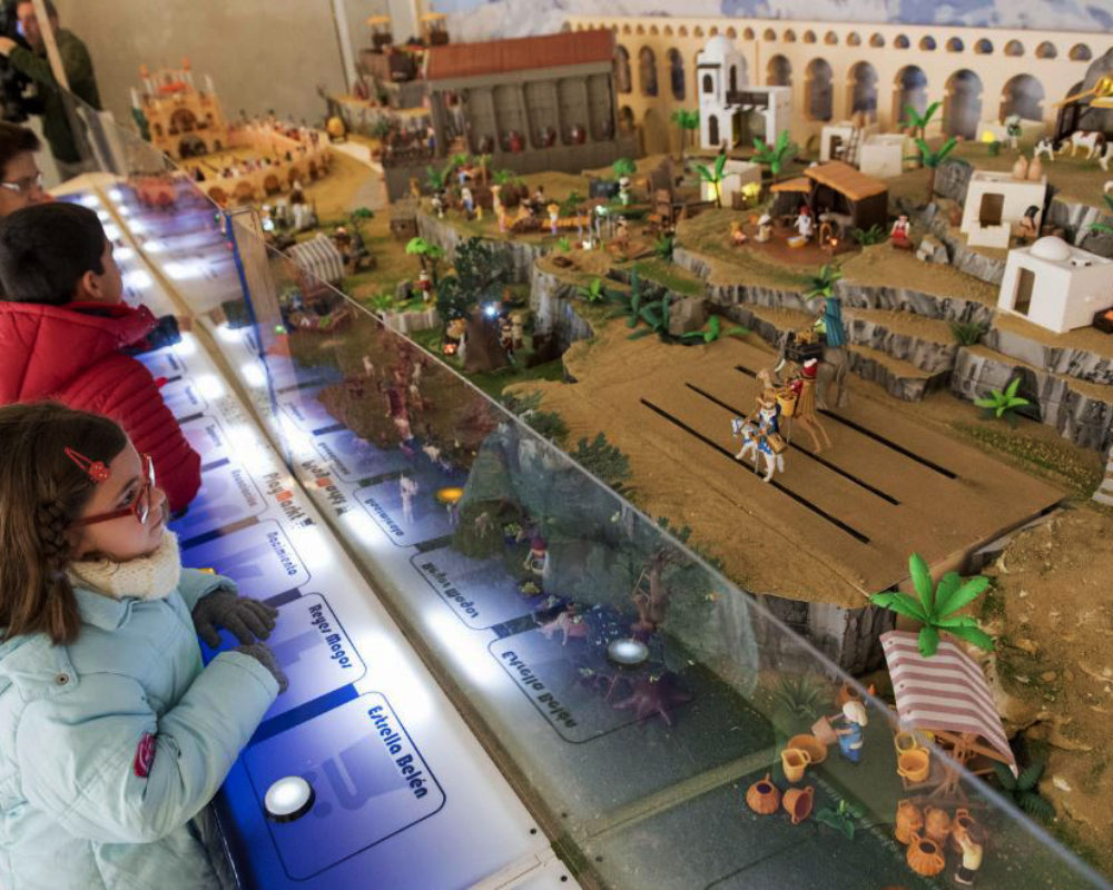 El primer Belén Interactivo de Playmobil de España con Playmark – Granada