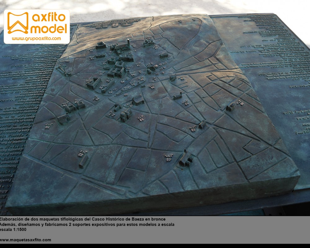 Maquetas tiflológicas de bronce del casco histórico de Baeza – Jaén